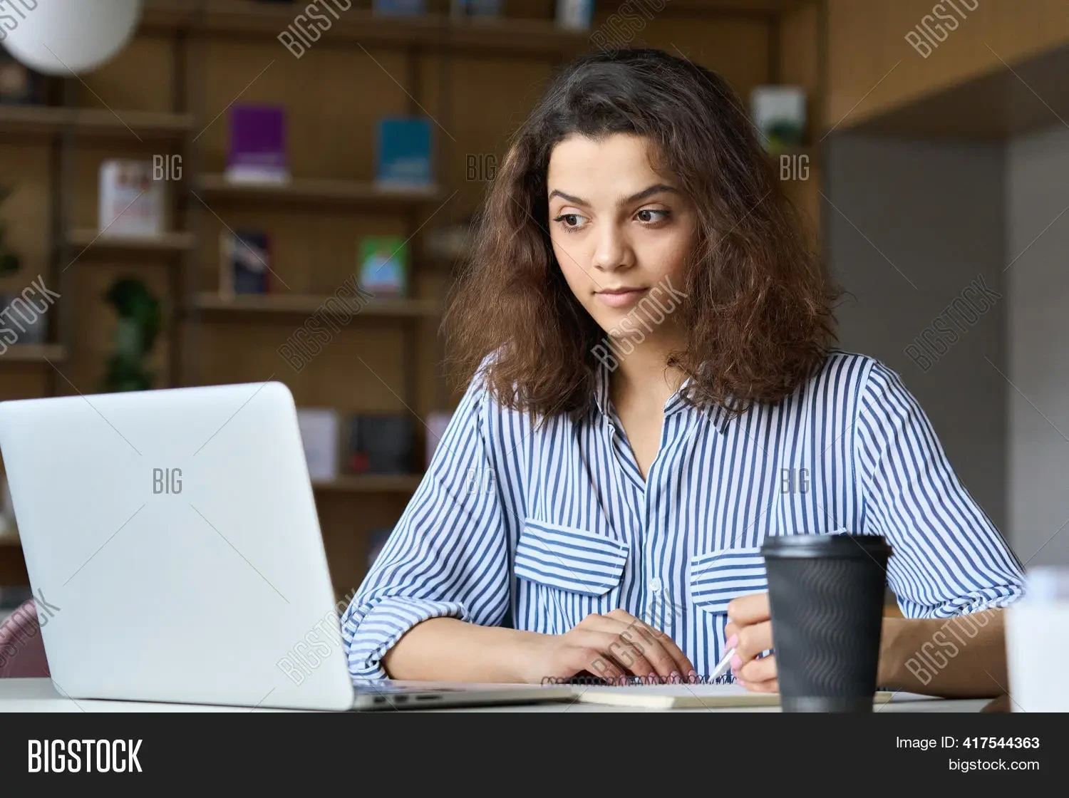 Profile picture of Sarah R.